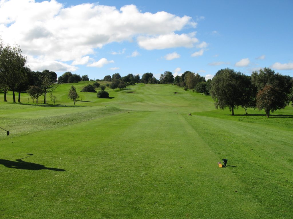 3rd at Stirling, a typical well defined hole